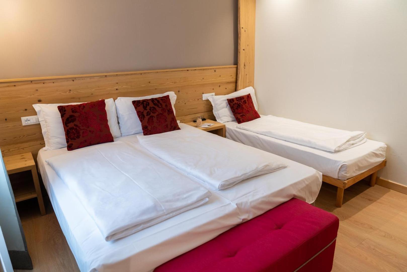 Al Sole Mountain Chic Hotel Folgaria Room photo